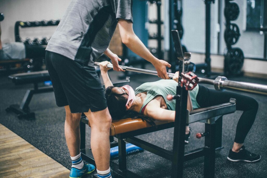 2.完全予約制＋マンツーマン